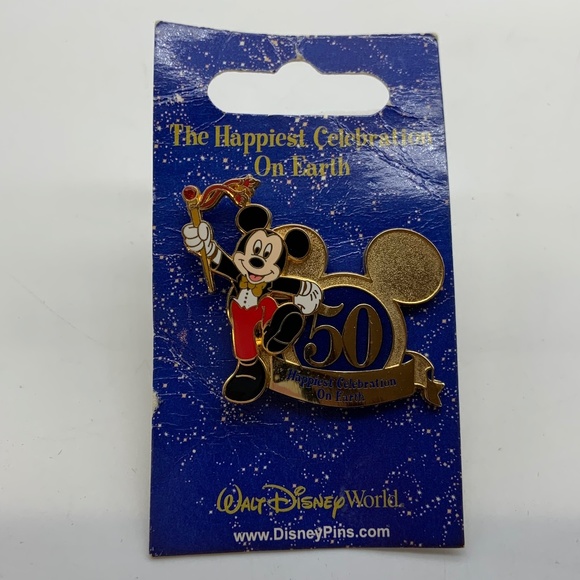 Disney Walt Disney World Mickey Mouse 50 Happiest Celebration on Earth Pin - Picture 1 of 9